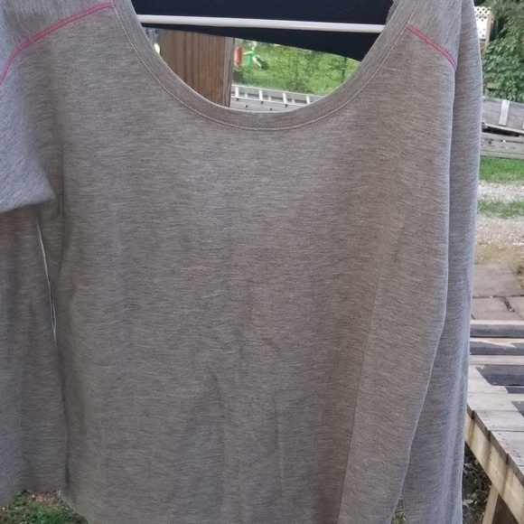 Women's medium tsu-ya Bridgett pullover - Picture 5 of 5